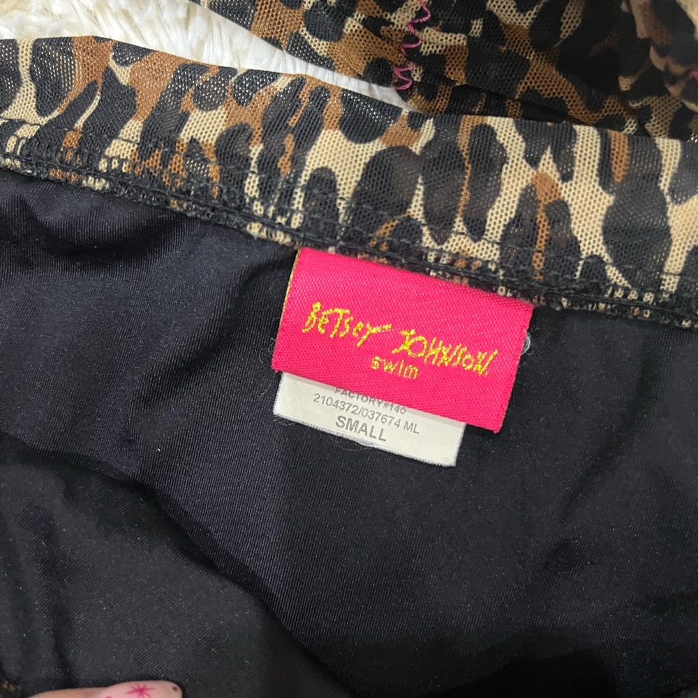 Betsey Johnson Leopard Bikini - Picture 4 of 6